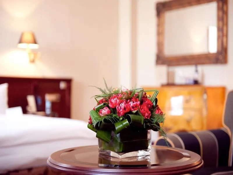 Opera Hotel - The Leading Hotels Of The World Kiev
