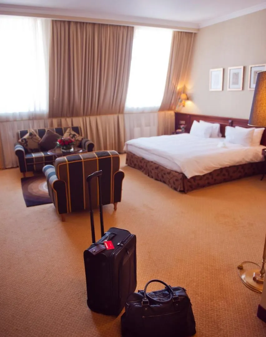 Opera Hotel - The Leading Hotels Of The World Kiev 5*,
